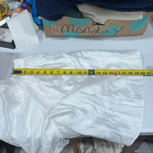 New H&M White Square Neck Peasant Flowy Pirate Top Womens Size Small Renaissance - Picture 7 of 7